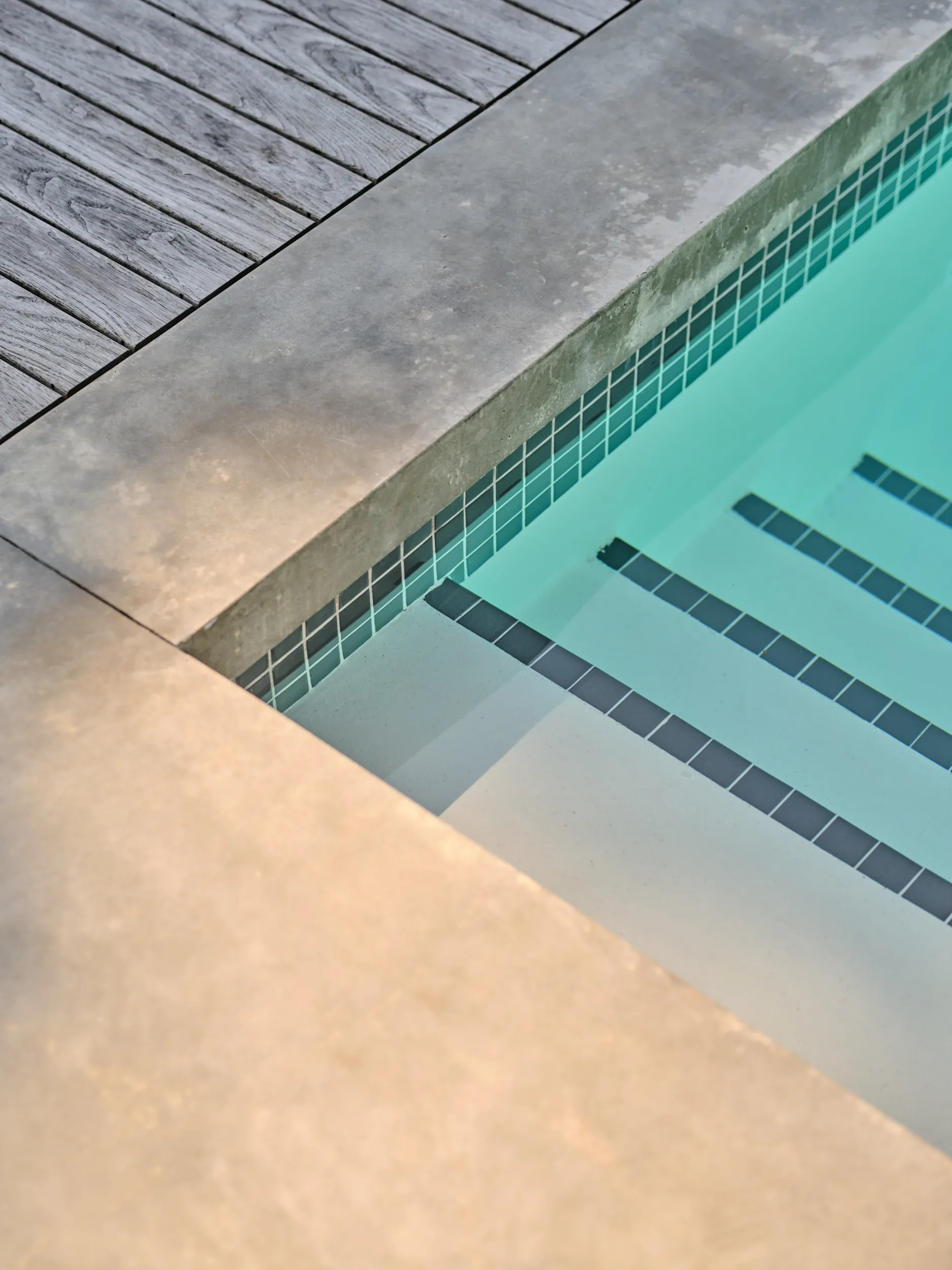 Concrete finish detail, Capilano pool house