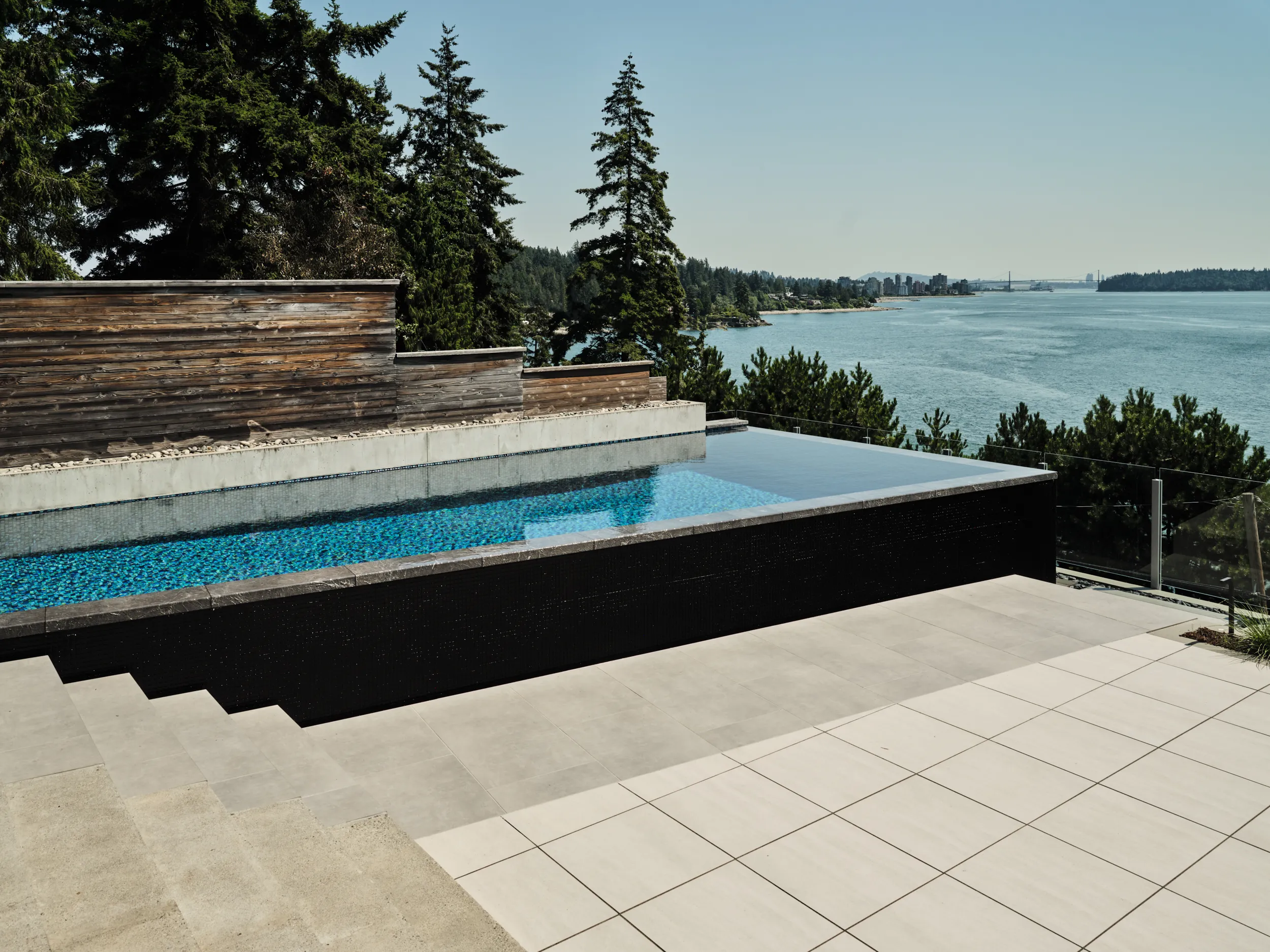 Pool, hot tub and gazebo together, Marine, West Vancouver